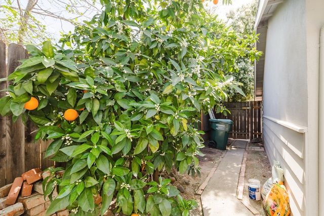 5443 Aris Way, Carmichael, CA 95608