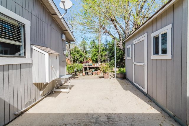 5443 Aris Way, Carmichael, CA 95608