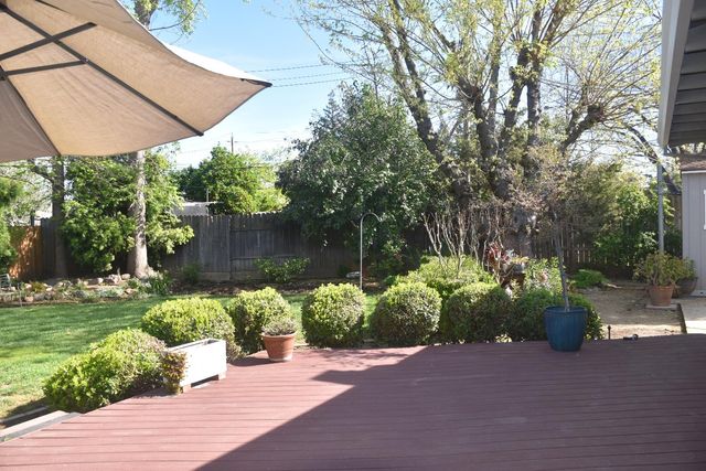 5443 Aris Way, Carmichael, CA 95608