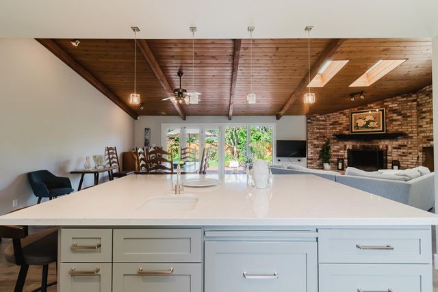 5443 Aris Way, Carmichael, CA 95608