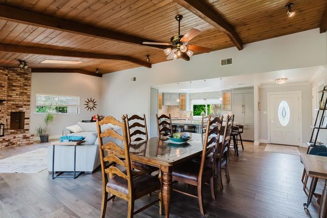 5443 Aris Way, Carmichael, CA 95608