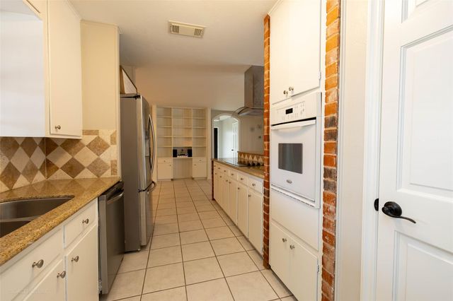 12514 Park Forest Drive, Cypress, TX 77429