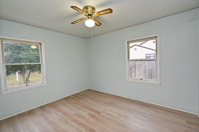 1413 W Terrace Avenue, Fresno, CA 93705