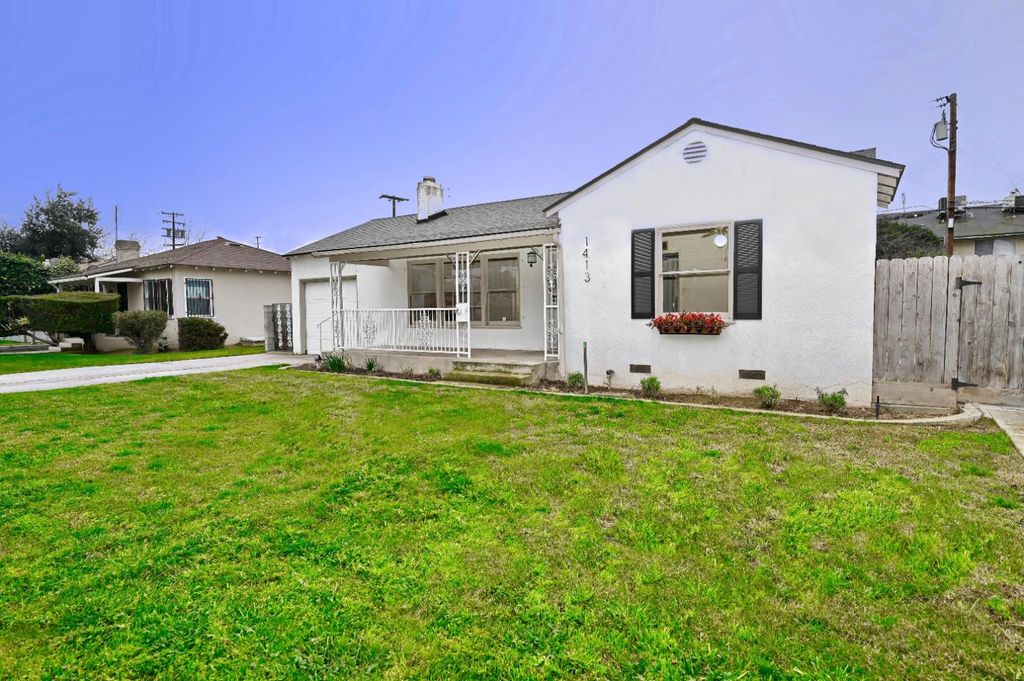 Image 5 of property listing at 1413 W Terrace Avenue, Fresno, CA 93705