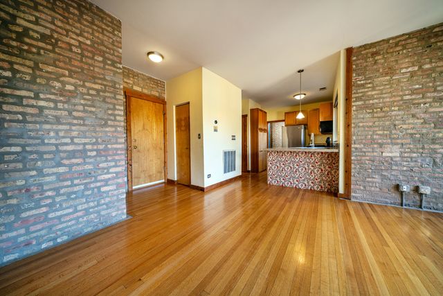 1225 W Greenleaf Avenue 3W, Chicago, IL 60626