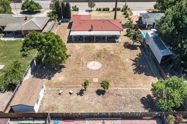 2021 W Louise Ave, Manteca, CA 95337