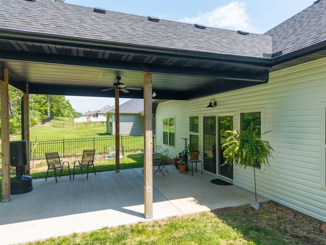 5801 SANDROCK DR, Columbia, MO 65202