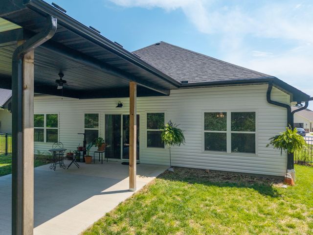 5801 SANDROCK DR, Columbia, MO 65202