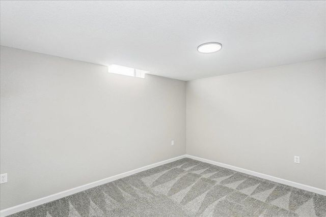 1470 S Hornecker Dr, Wichita, KS 67235