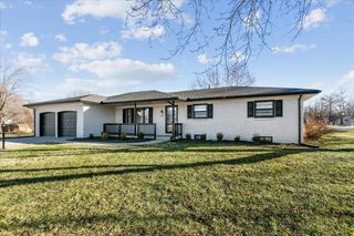 1470 S Hornecker Dr, Wichita, KS 67235