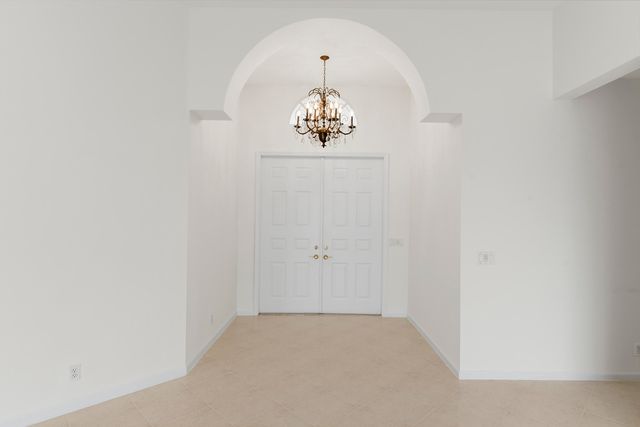 9069 Terni Lane, Boynton Beach, FL 33472