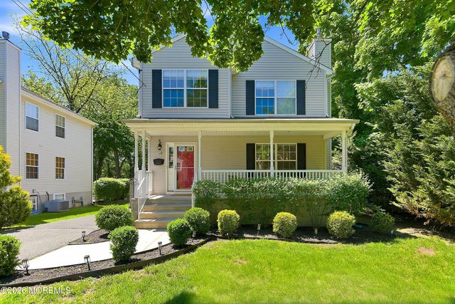 18 Carmen Place, Red Bank, NJ 07701