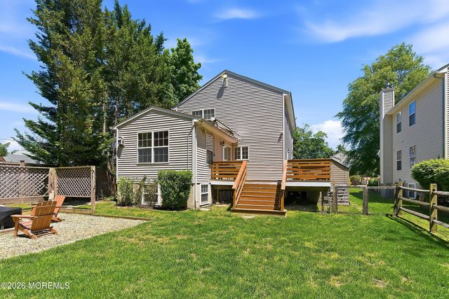 18 Carmen Place, Red Bank, NJ 07701