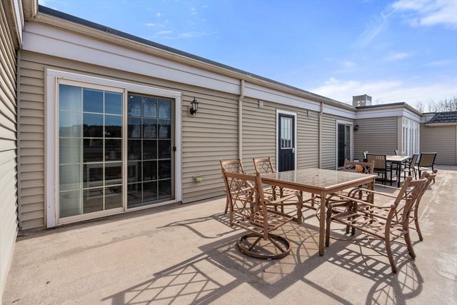 255 Winter St 403, Waltham, MA 02451