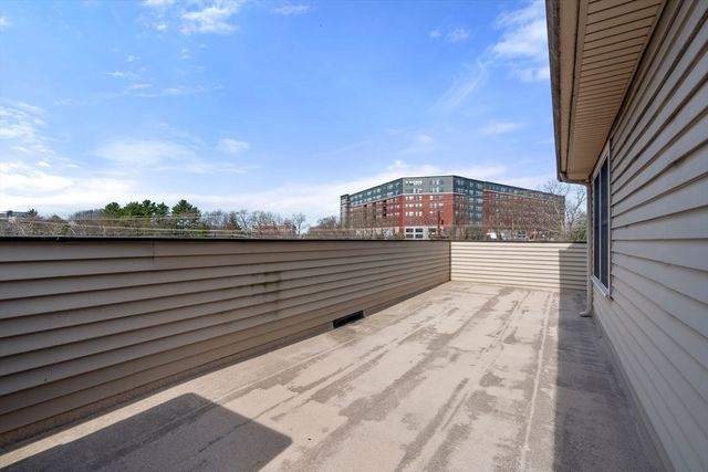 255 Winter St 403, Waltham, MA 02451