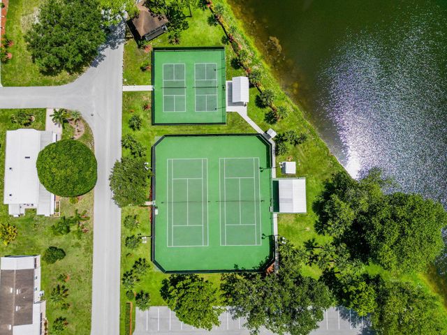14381 Amapola Circle, Fort Pierce, FL 34951