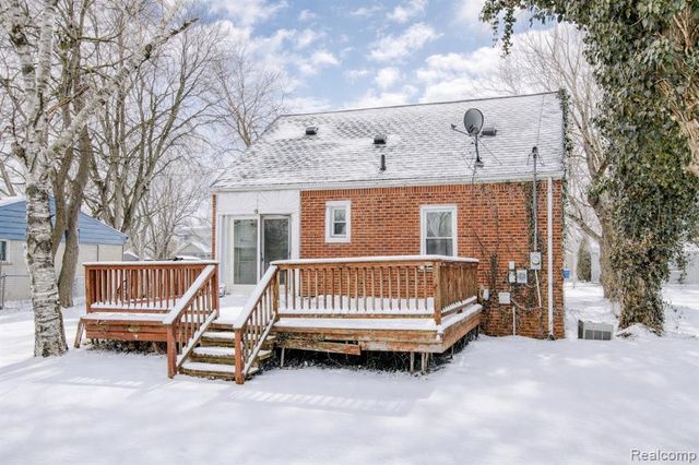 23560 Wellington Avenue, Warren, MI 48089