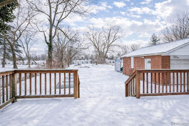 23560 Wellington Avenue, Warren, MI 48089