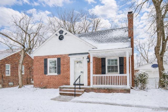 23560 Wellington Avenue, Warren, MI 48089