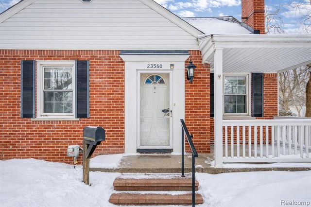 23560 Wellington Avenue, Warren, MI 48089