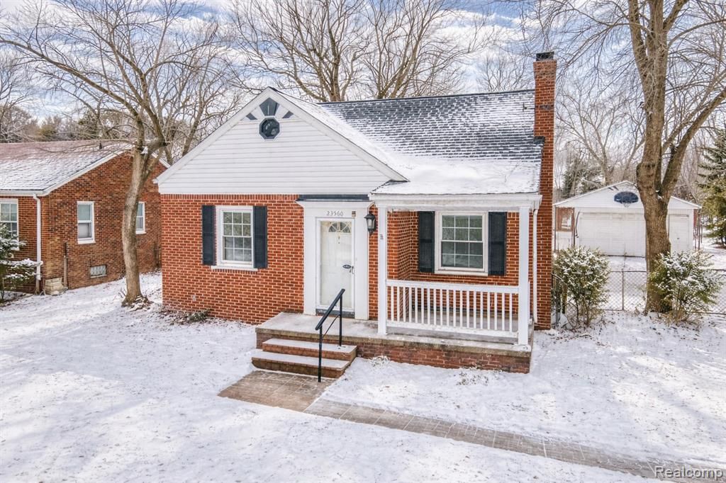 23560 Wellington Avenue, Warren, MI 48089