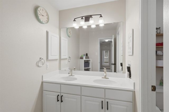16852 Greenhouse Street, Conroe, TX 77385