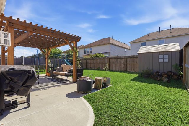 16852 Greenhouse Street, Conroe, TX 77385