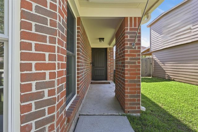 16852 Greenhouse Street, Conroe, TX 77385