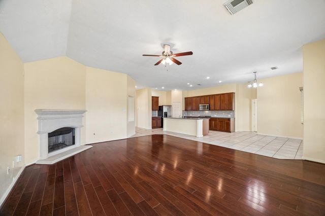 18410 Memorial Springs Pass, Tomball, TX 77375