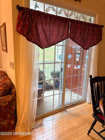 217 Sophee Lane, Lakewood, NJ 08701