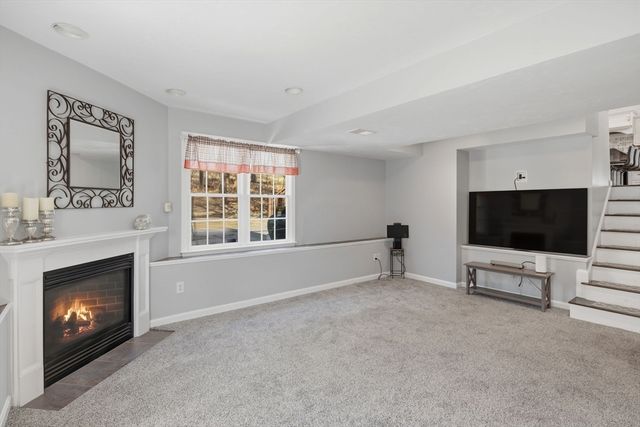 57 Stillwater Dr, Plymouth, MA 02360