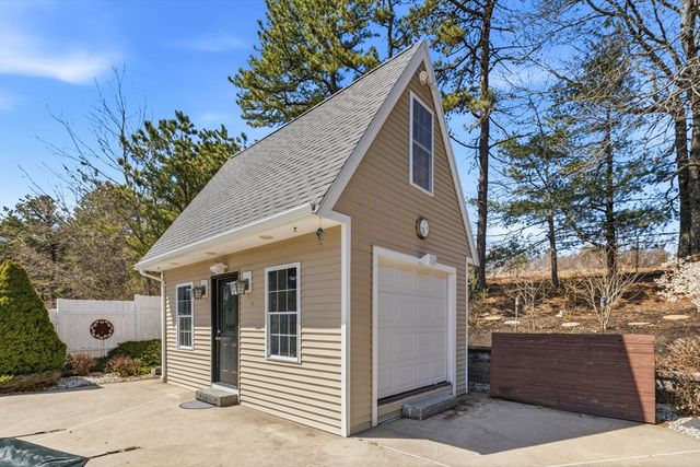 57 Stillwater Dr, Plymouth, MA 02360