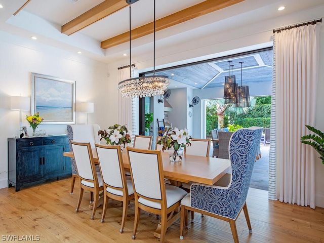 679 Rudder RD, Naples, FL 34102