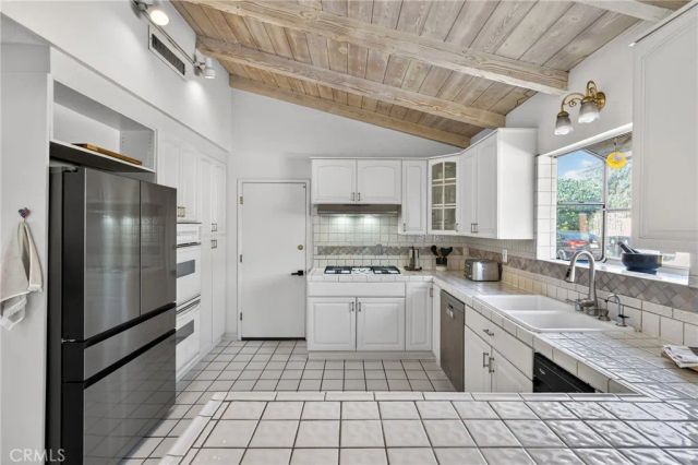 20934 Tulsa, Chatsworth, CA 91311