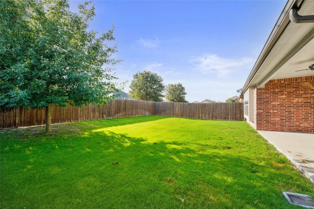 521 Eastbrook Drive, Anna, TX 75409
