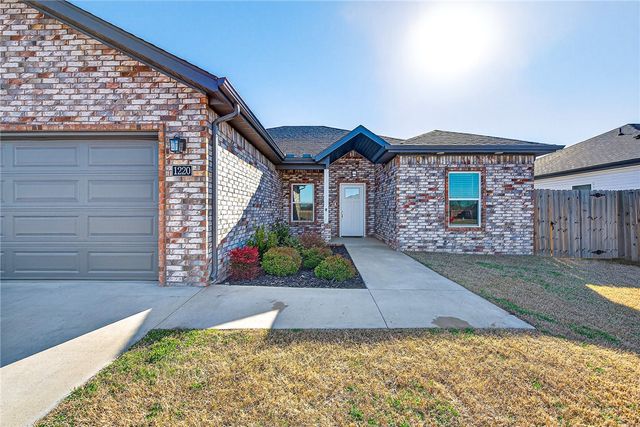 1220 Moonrise Street, Bentonville, AR 72713