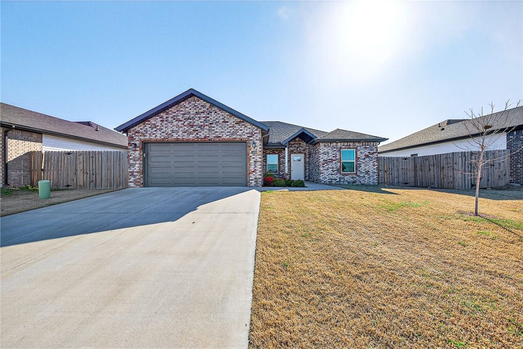 1220 Moonrise Street, Bentonville, AR 72713