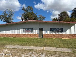 307 4th Street, Rayne, LA 70578