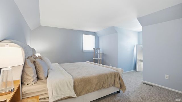 6136 Landmark Drive, Fort Wayne, IN 46815