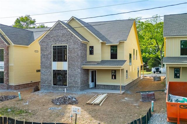 5812 Mitchell Street, Flowery Branch, GA 30542