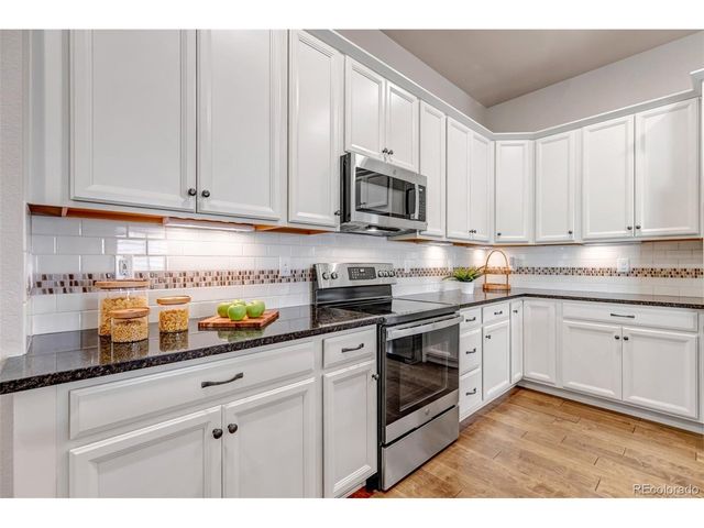 26945 E Costilla Dr, Aurora, CO 80016