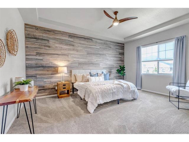 26945 E Costilla Dr, Aurora, CO 80016
