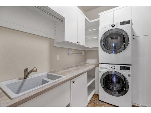 26945 E Costilla Dr, Aurora, CO 80016