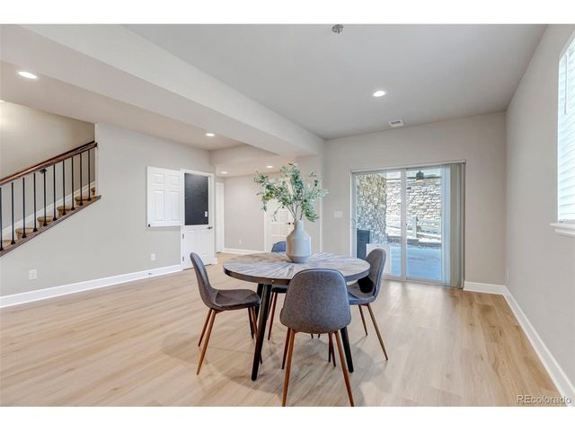 26945 E Costilla Dr, Aurora, CO 80016