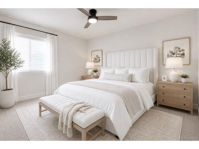 26945 E Costilla Dr, Aurora, CO 80016
