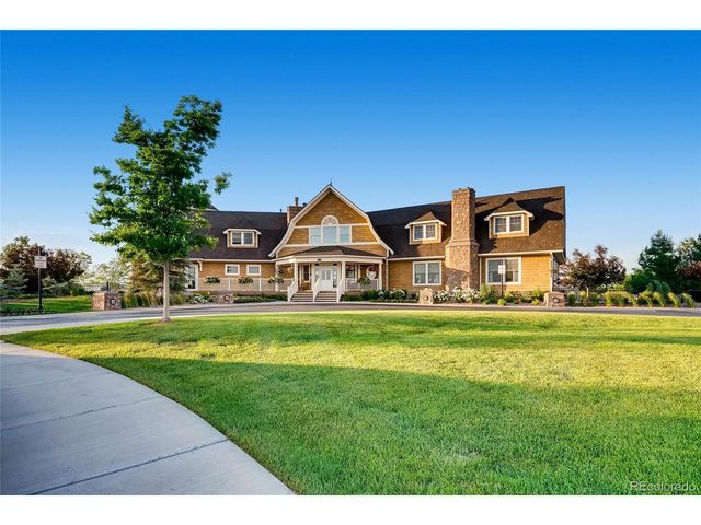 26945 E Costilla Dr, Aurora, CO 80016