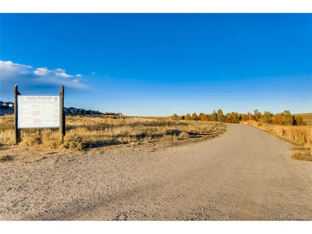 26945 E Costilla Dr, Aurora, CO 80016