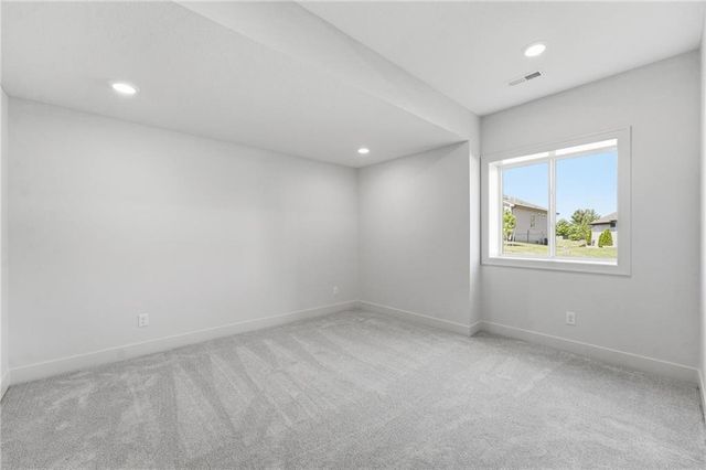 4225 NE Overbrook Drive, Lee's Summit, MO 64064