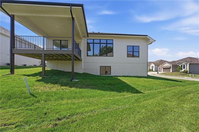 4225 NE Overbrook Drive, Lee's Summit, MO 64064