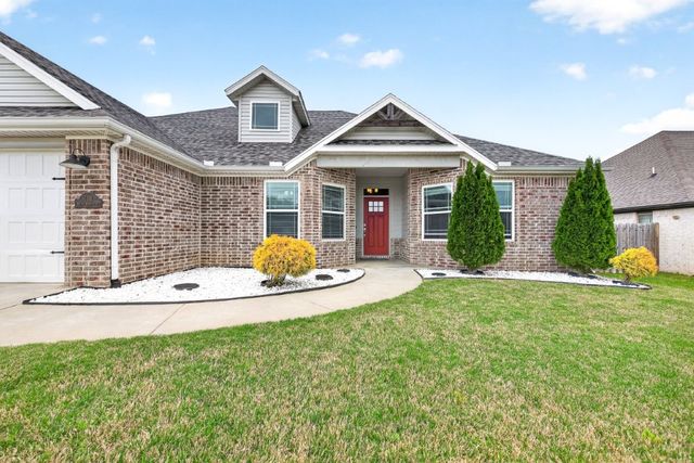 1131 Spring Hollow Road, Bentonville, AR 72713